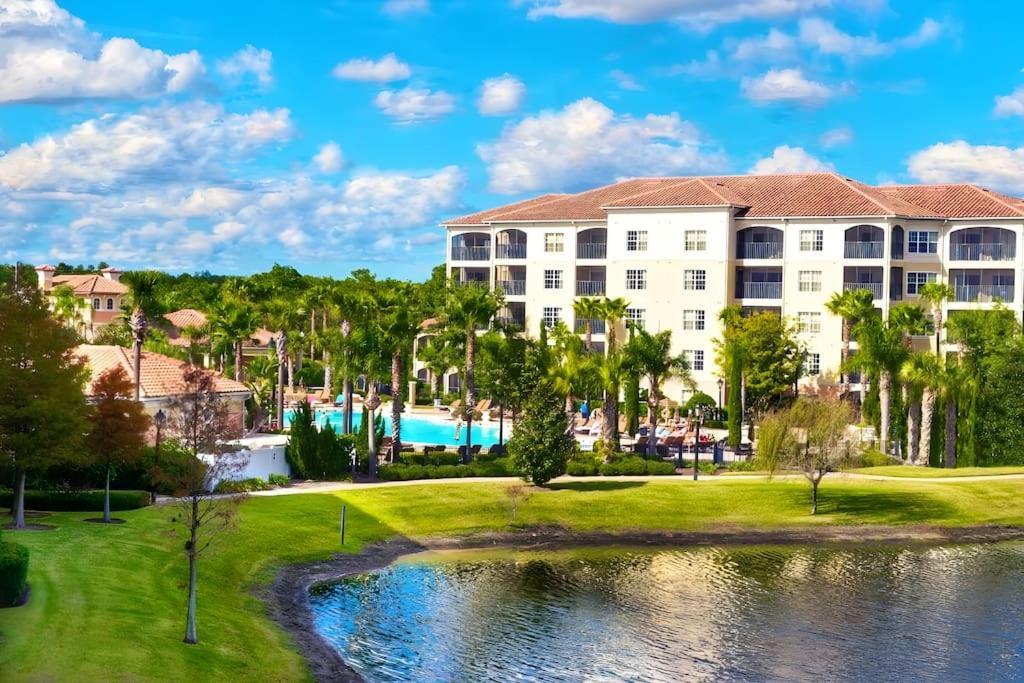 Entire Rental 3-Br Minutes From Disney X8 Hot Tub Apartment 2204 Orlando Extérieur photo